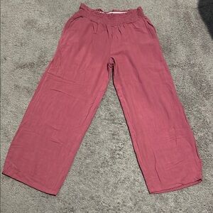 Like linen dark pink pants with pockets size medium